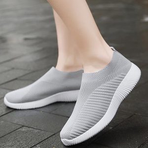 Zapatillas ligeras para pies anchos